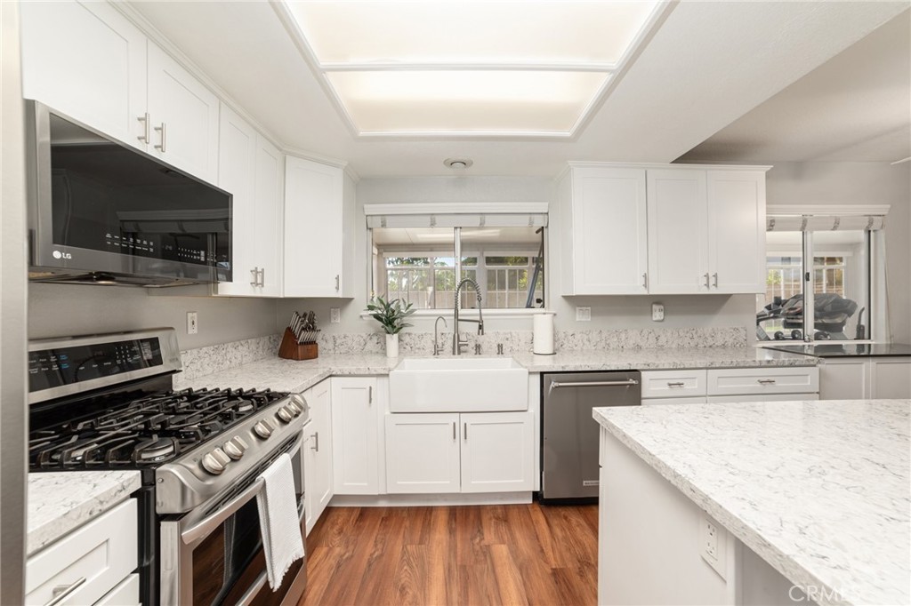 4203 Torrey Pines Drive