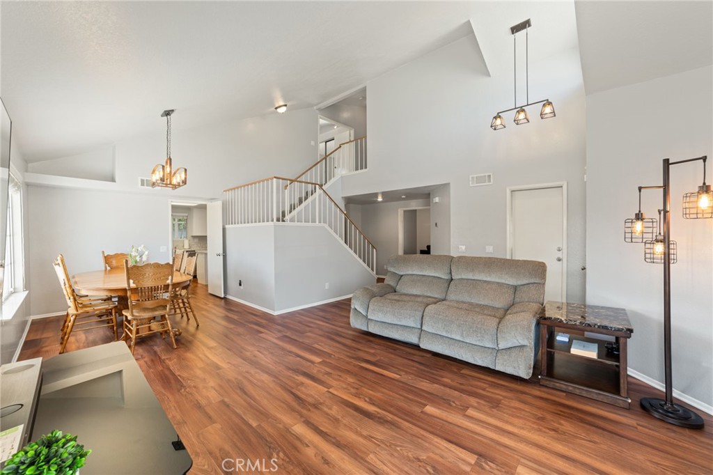 4203 Torrey Pines Drive