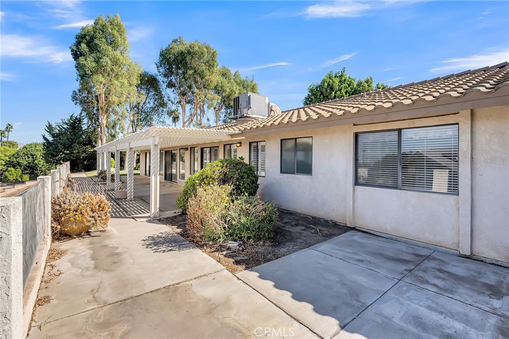 6176 Oswego Drive
