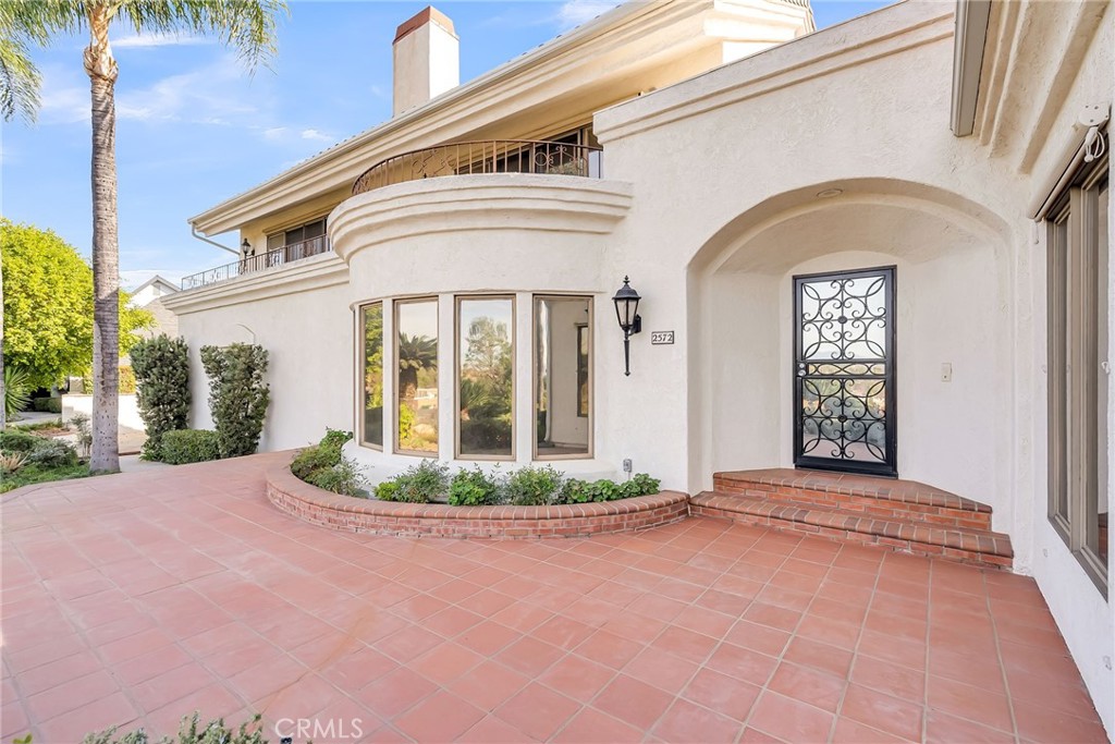 2572 Sunset Drive