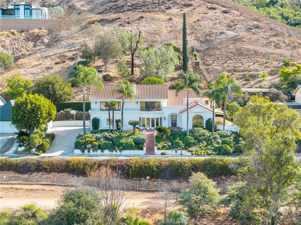2572 Sunset Drive