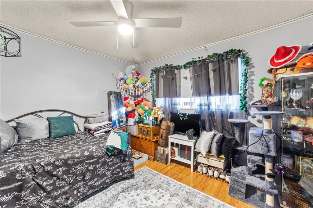 653 Clarion Place