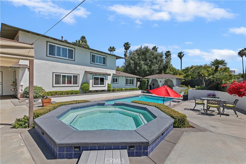 6105 Enfield Place