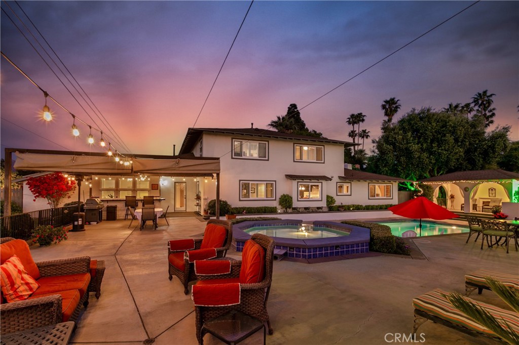 6105 Enfield Place