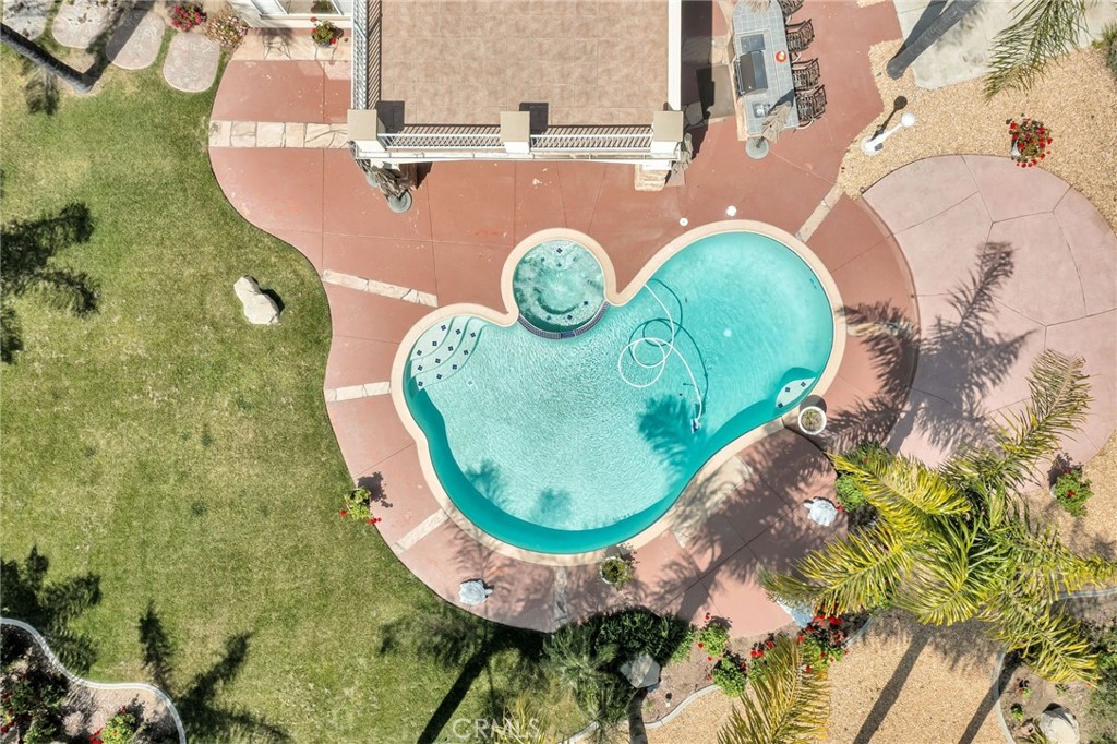 7525 Misty View Place