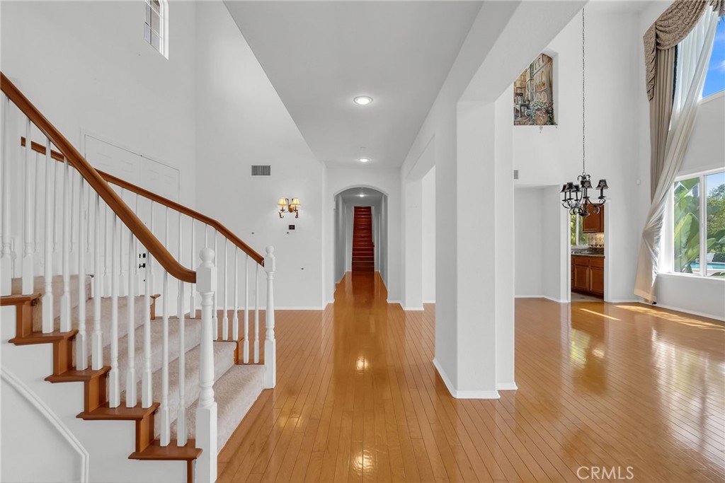 7525 Misty View Place