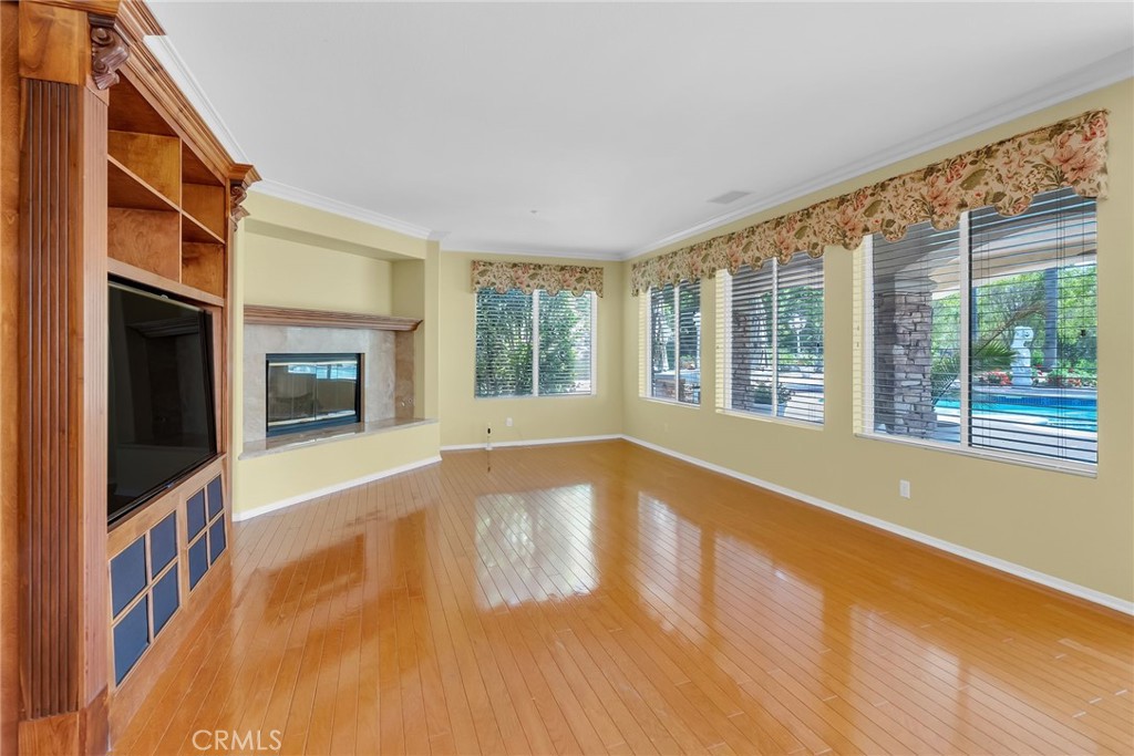 7525 Misty View Place