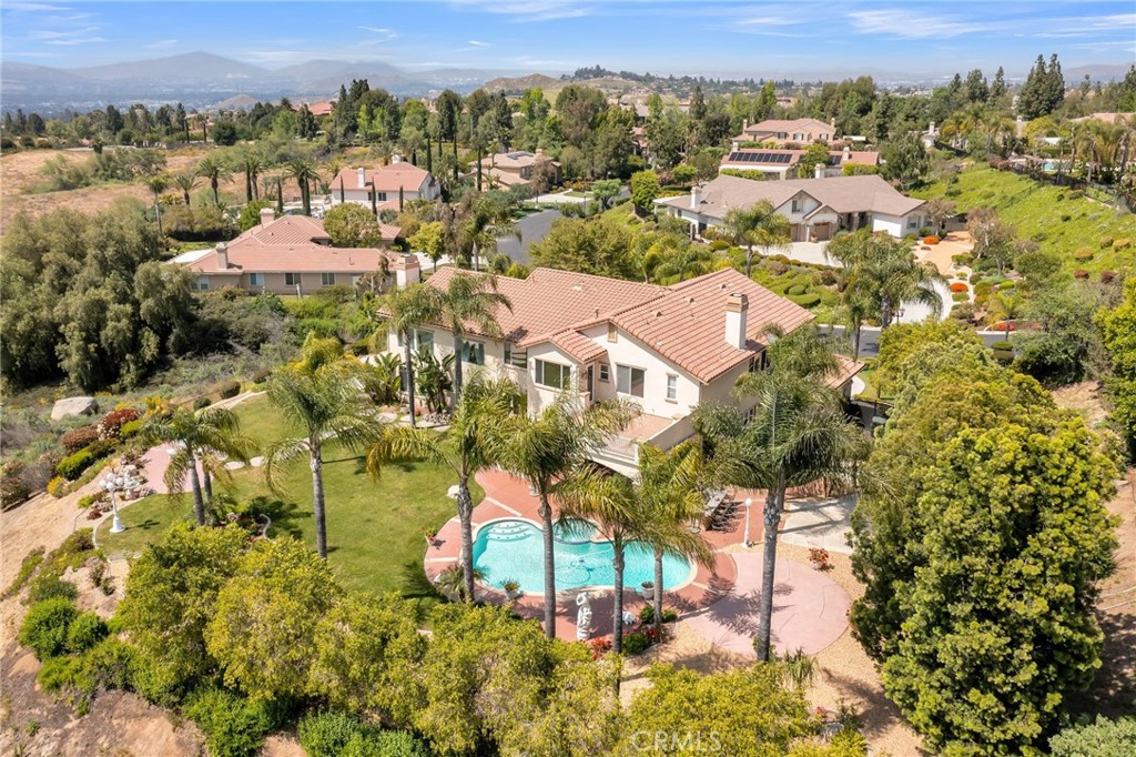 7525 Misty View Place