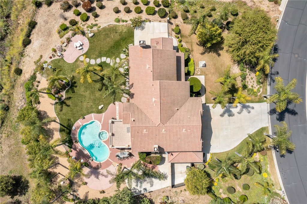 7525 Misty View Place