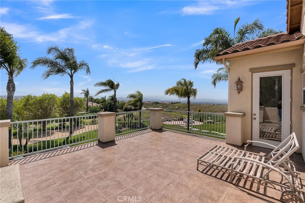 7525 Misty View Place