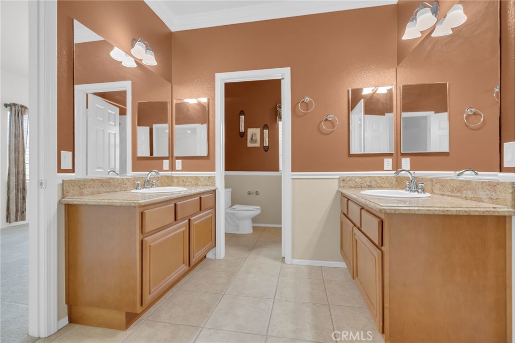 7525 Misty View Place