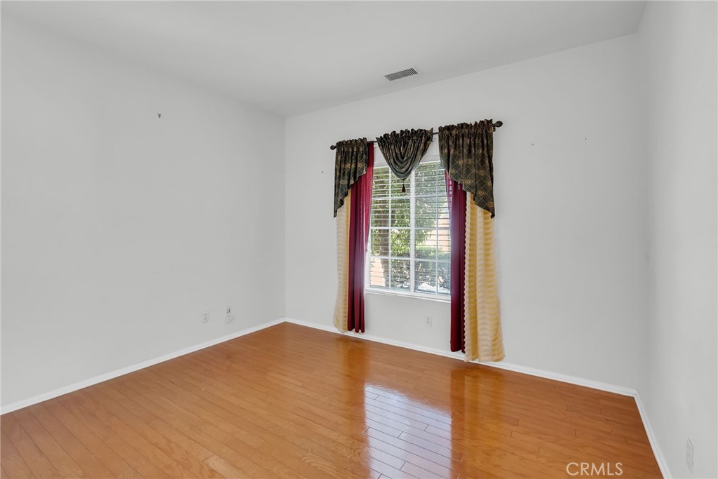 7525 Misty View Place