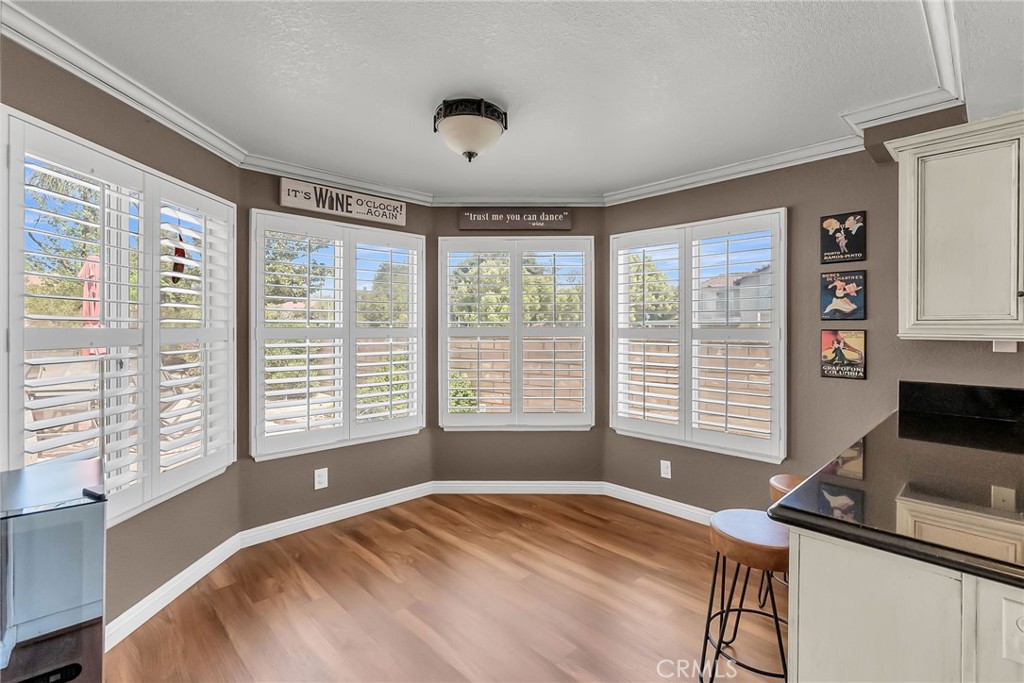 6857 Mission Grove N