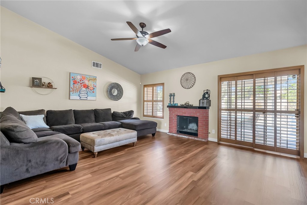 6857 Mission Grove N