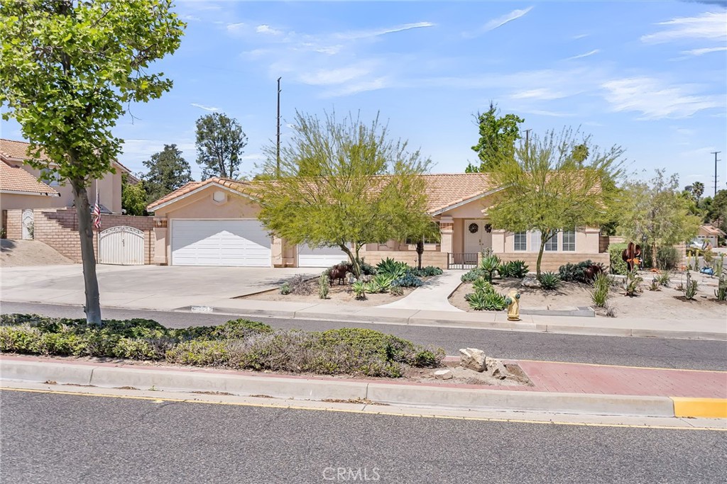 6857 Mission Grove N