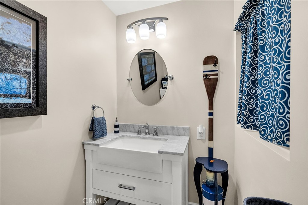 2201 Archdale Street