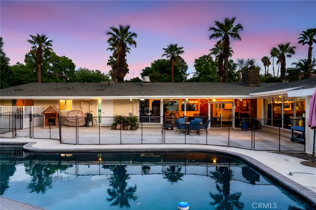 2201 Archdale Street