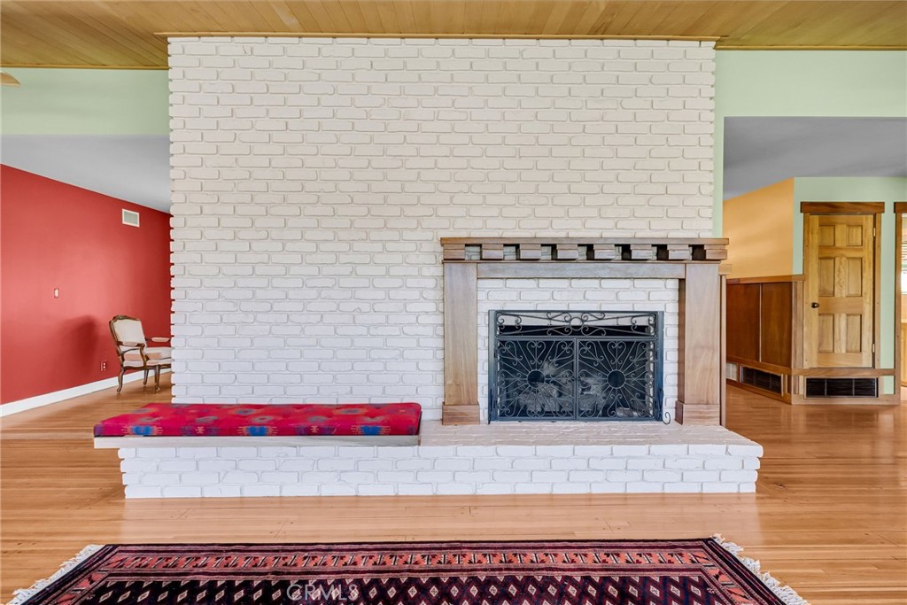 2886 Mcallister Street