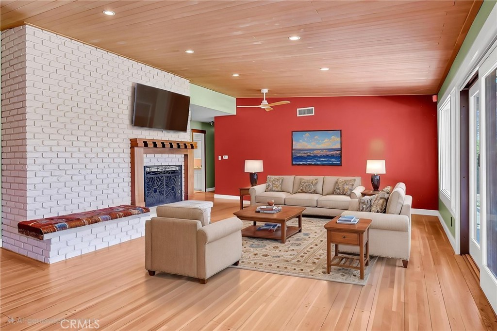 2886 Mcallister Street