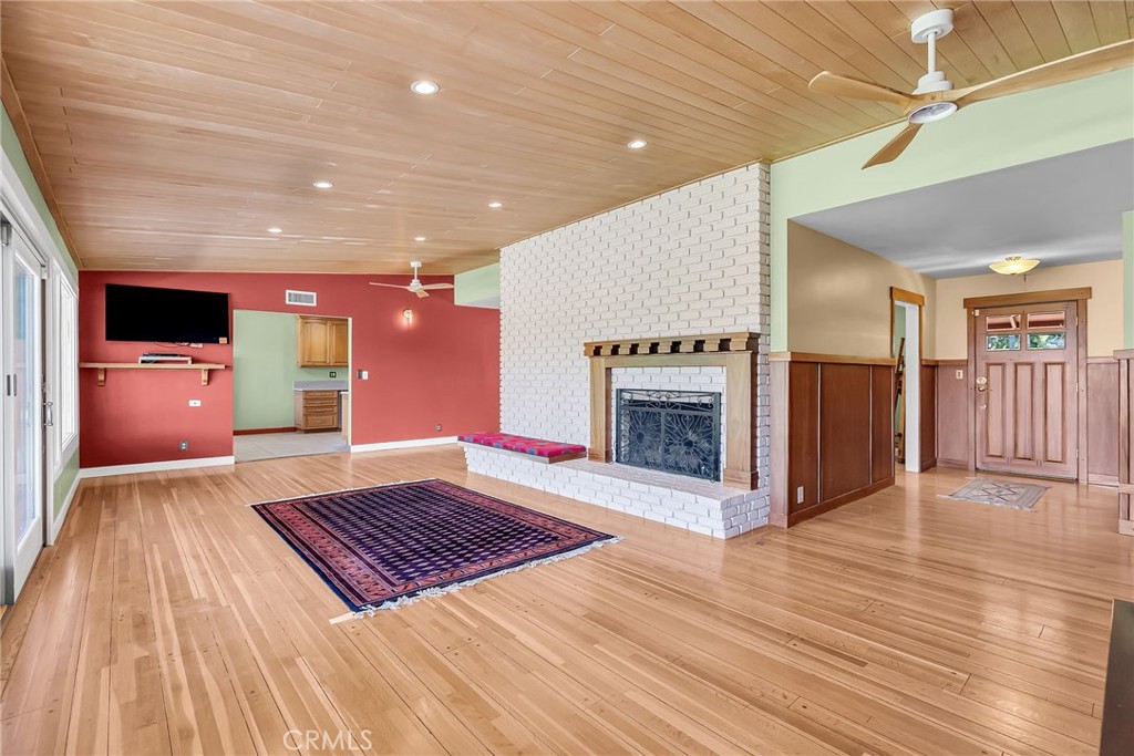 2886 Mcallister Street