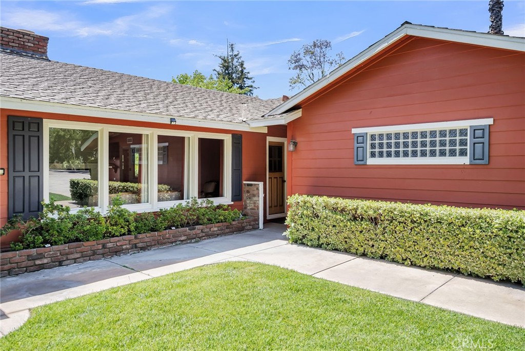 2886 Mcallister Street