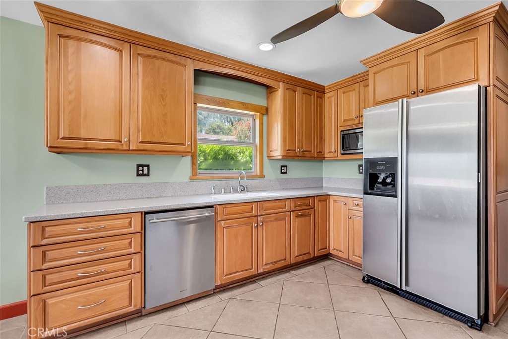 2886 Mcallister Street