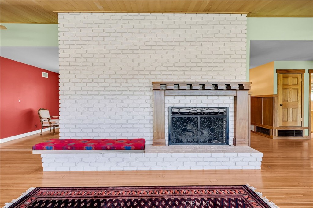 2886 Mcallister Street