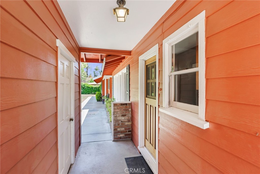 2886 Mcallister Street