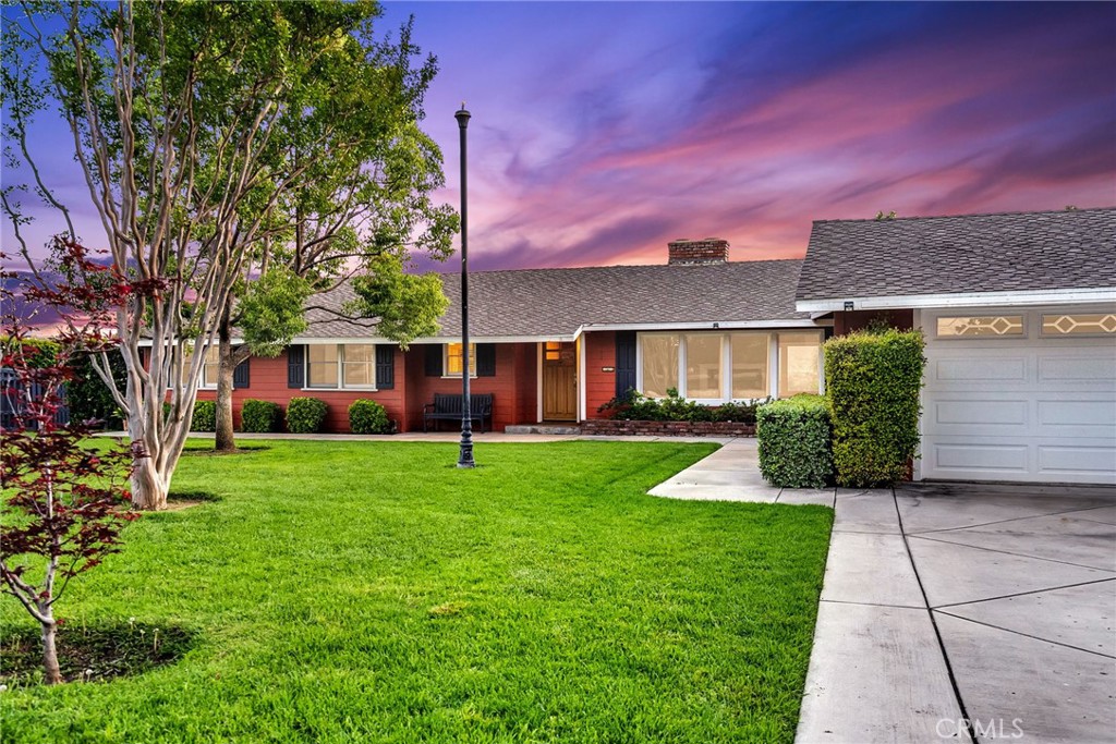 2886 Mcallister Street