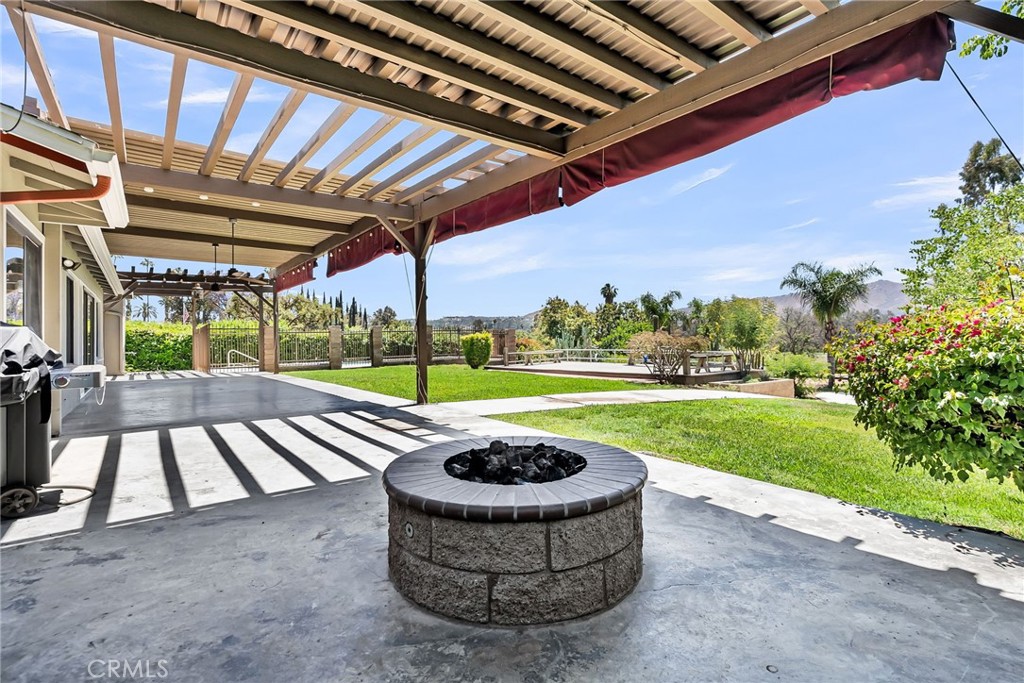 2886 Mcallister Street