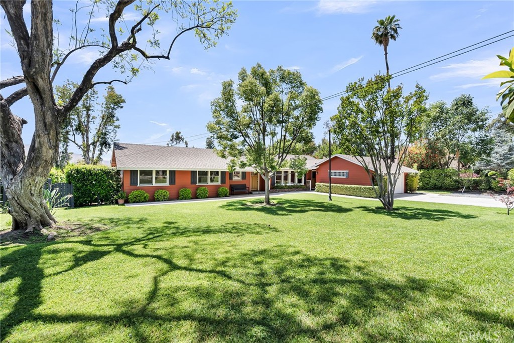 2886 Mcallister Street