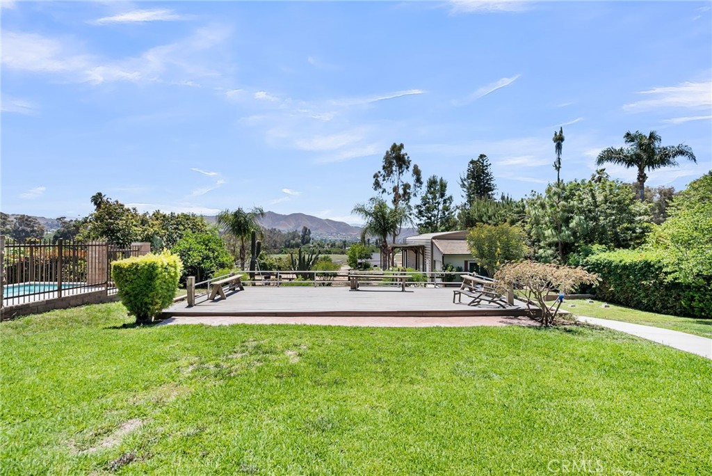 2886 Mcallister Street