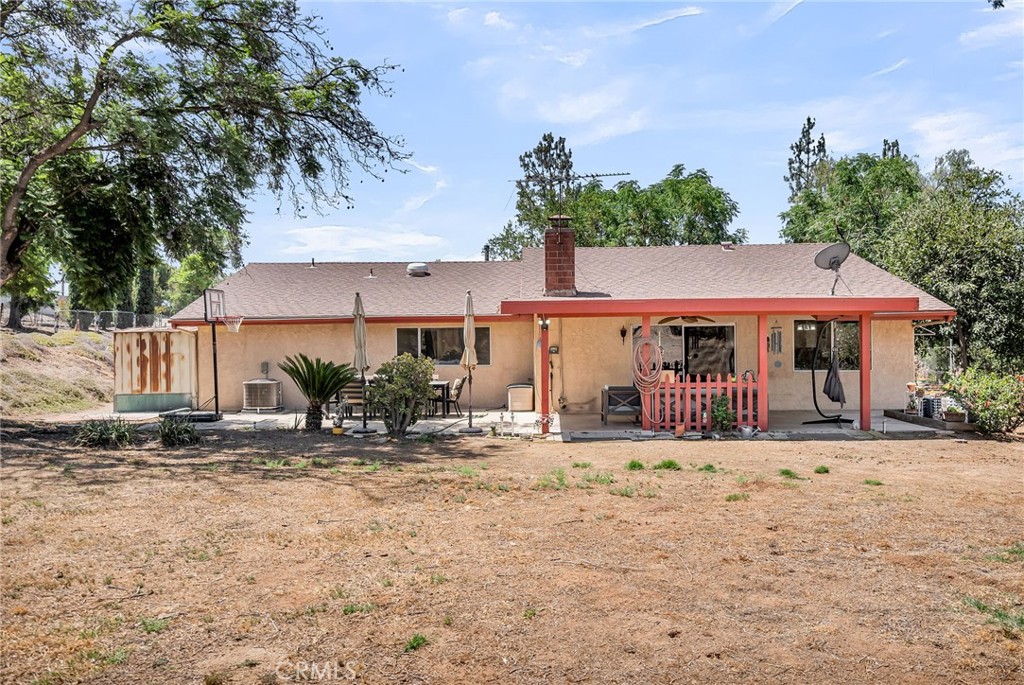 1239 Highridge Street