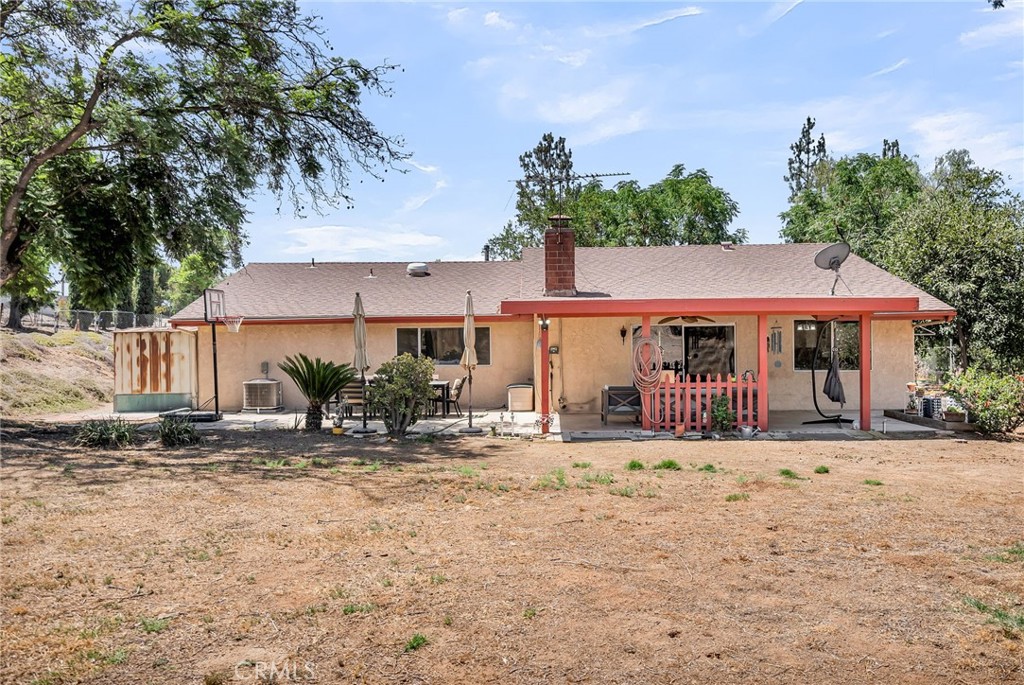 1239 Highridge Street