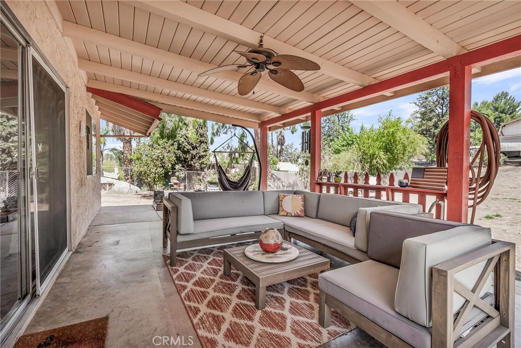 1239 Highridge Street