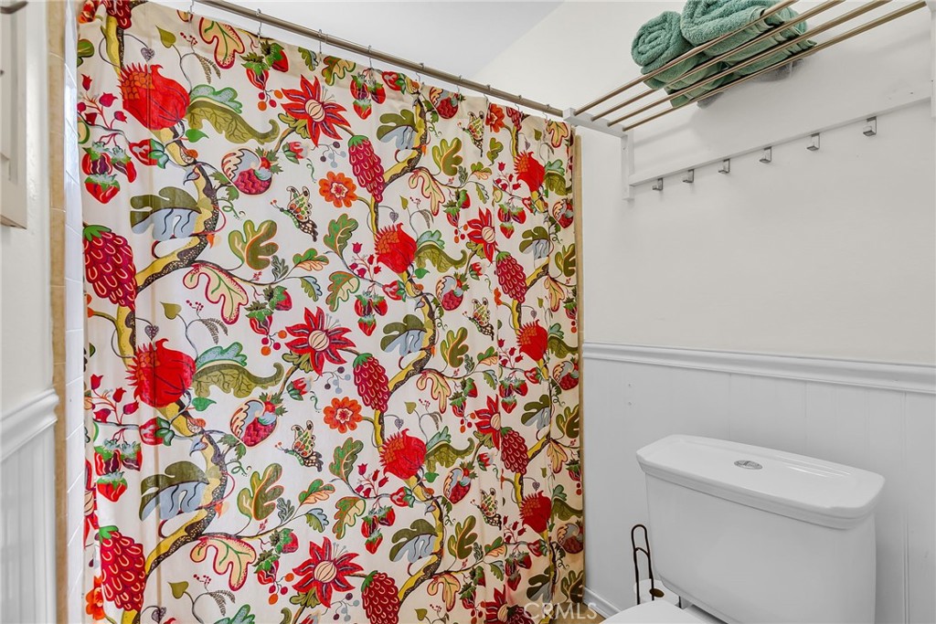 1239 Highridge Street