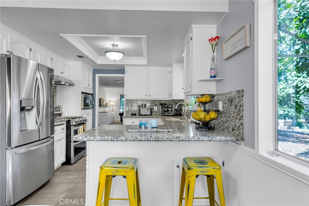 1239 Highridge Street