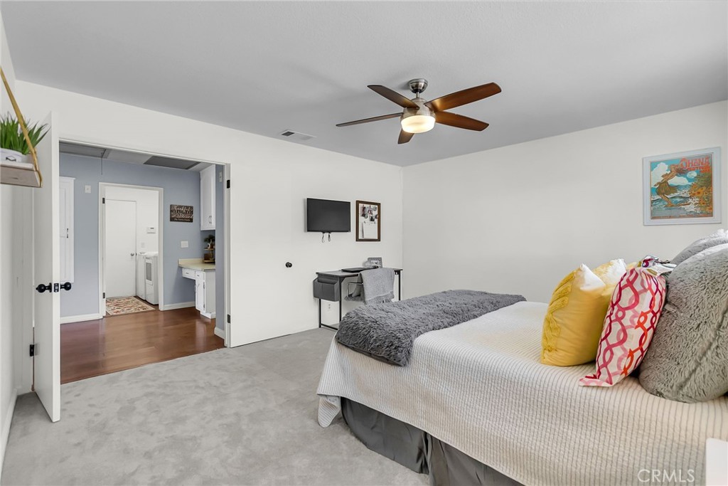 1239 Highridge Street