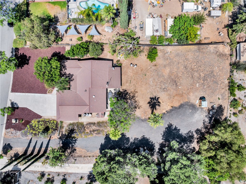 1239 Highridge Street