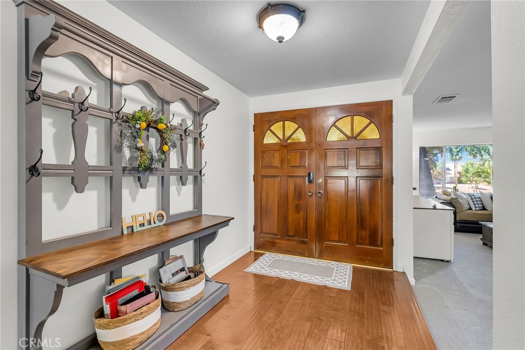 1239 Highridge Street