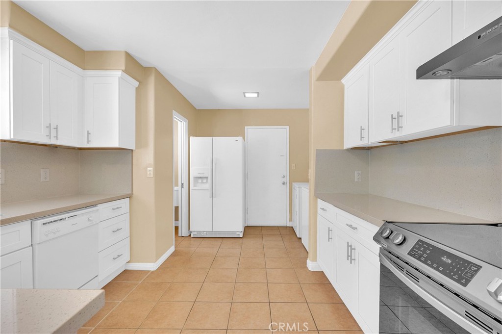 20468 College Boulevard