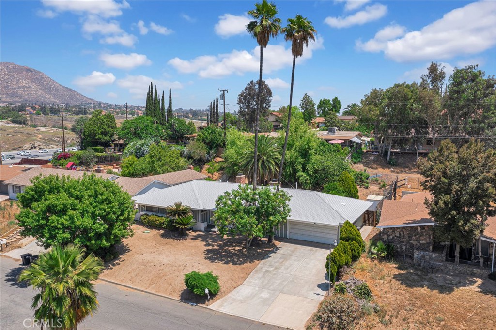 20468 College Boulevard