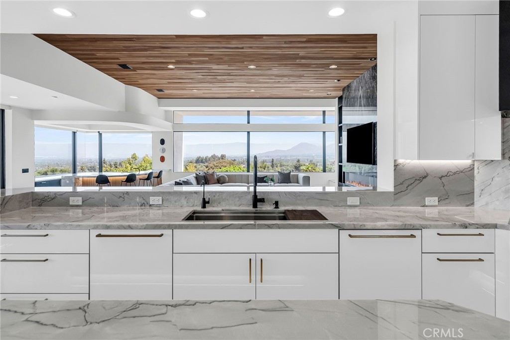 2130 Old Quarry Road