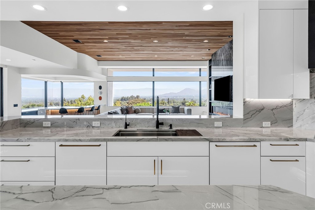 2130 Old Quarry Road