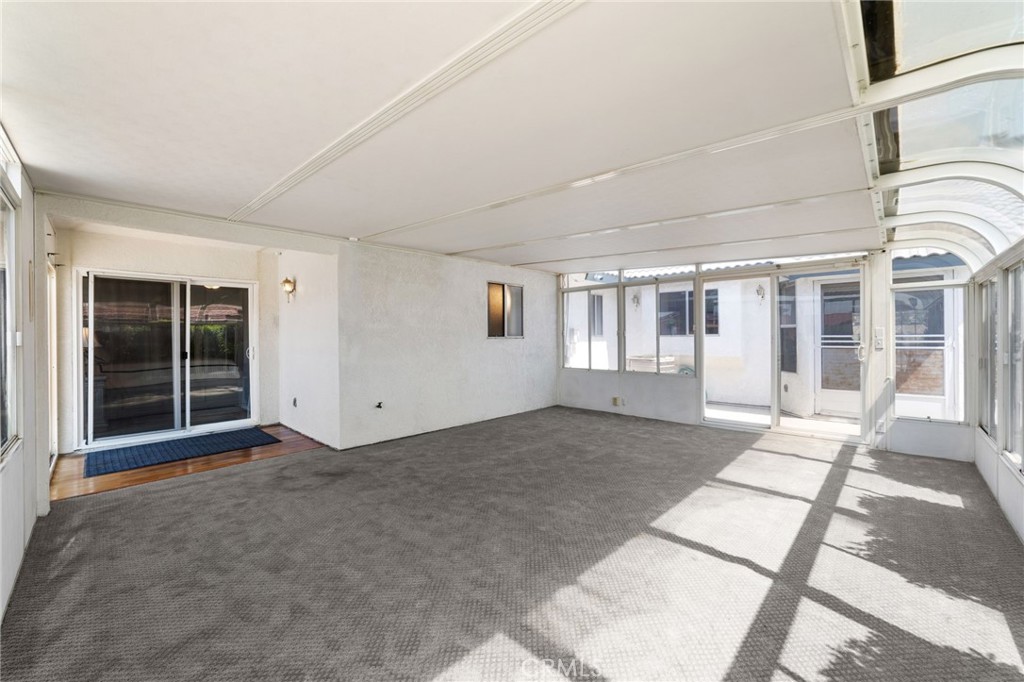 26337 Dracaea Avenue