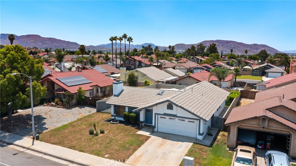 26337 Dracaea Avenue