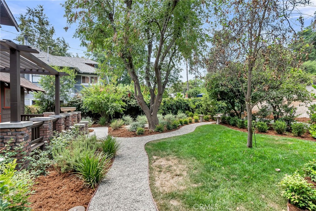 4536 Indian Hill Road