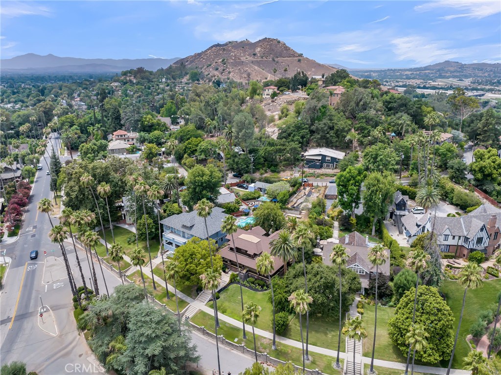 4536 Indian Hill Road