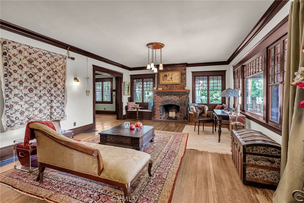 4536 Indian Hill Road