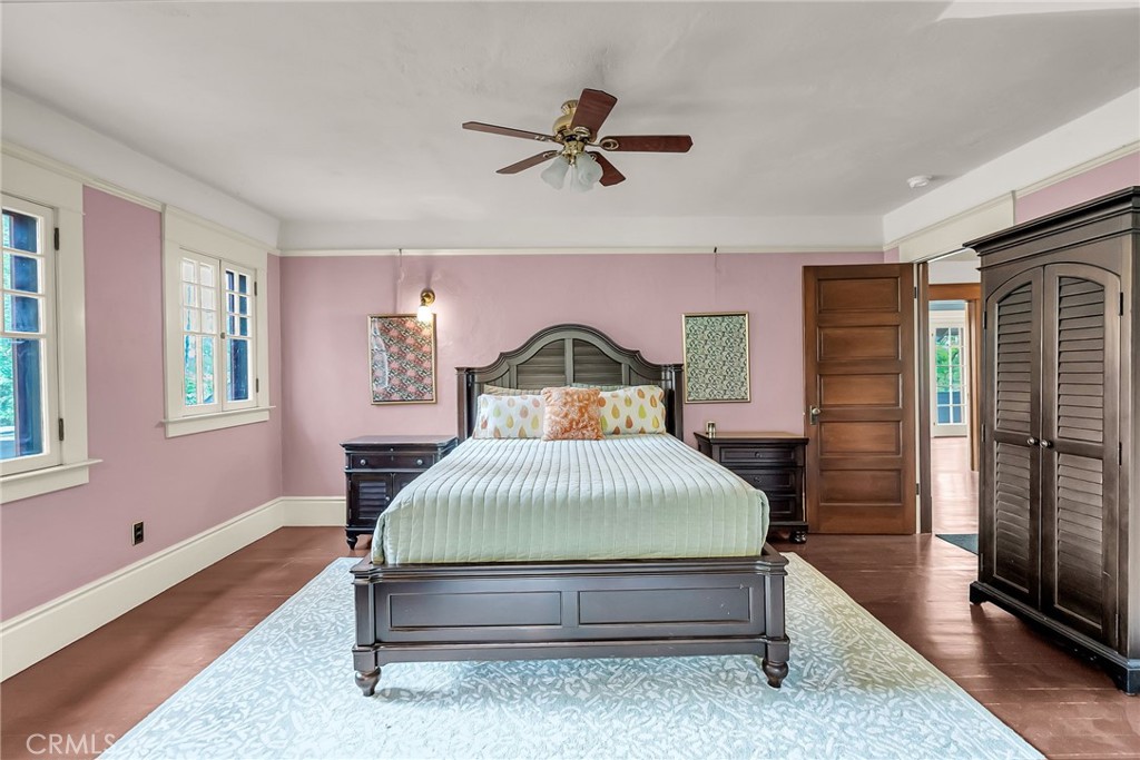 4536 Indian Hill Road